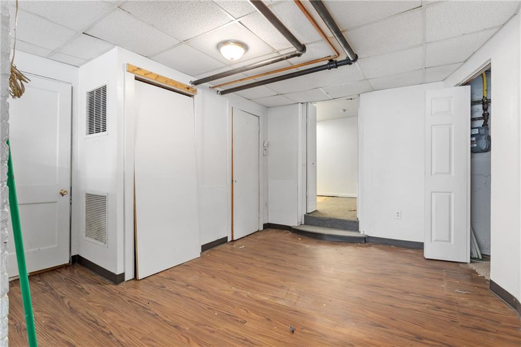 3206 Willett Road Pittsburgh, PA 15227 - Photo 21 of 25 Gallery Image 21