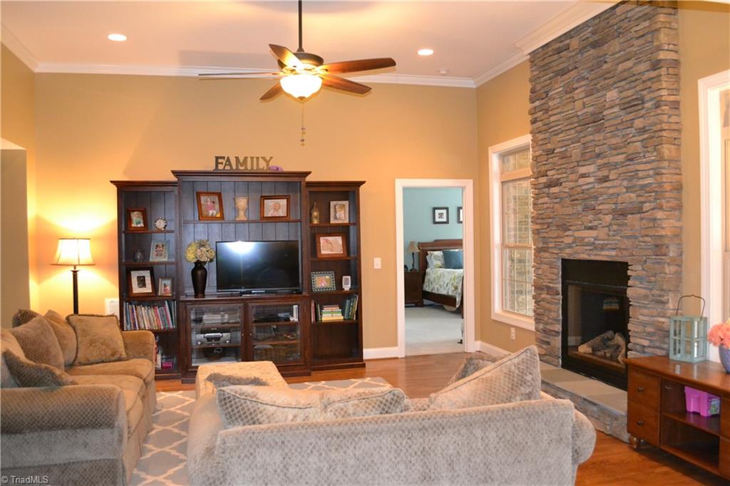 6836 High Rock Road Browns Summit, NC 27214 - Photo 8 of 21 Gallery Image 8