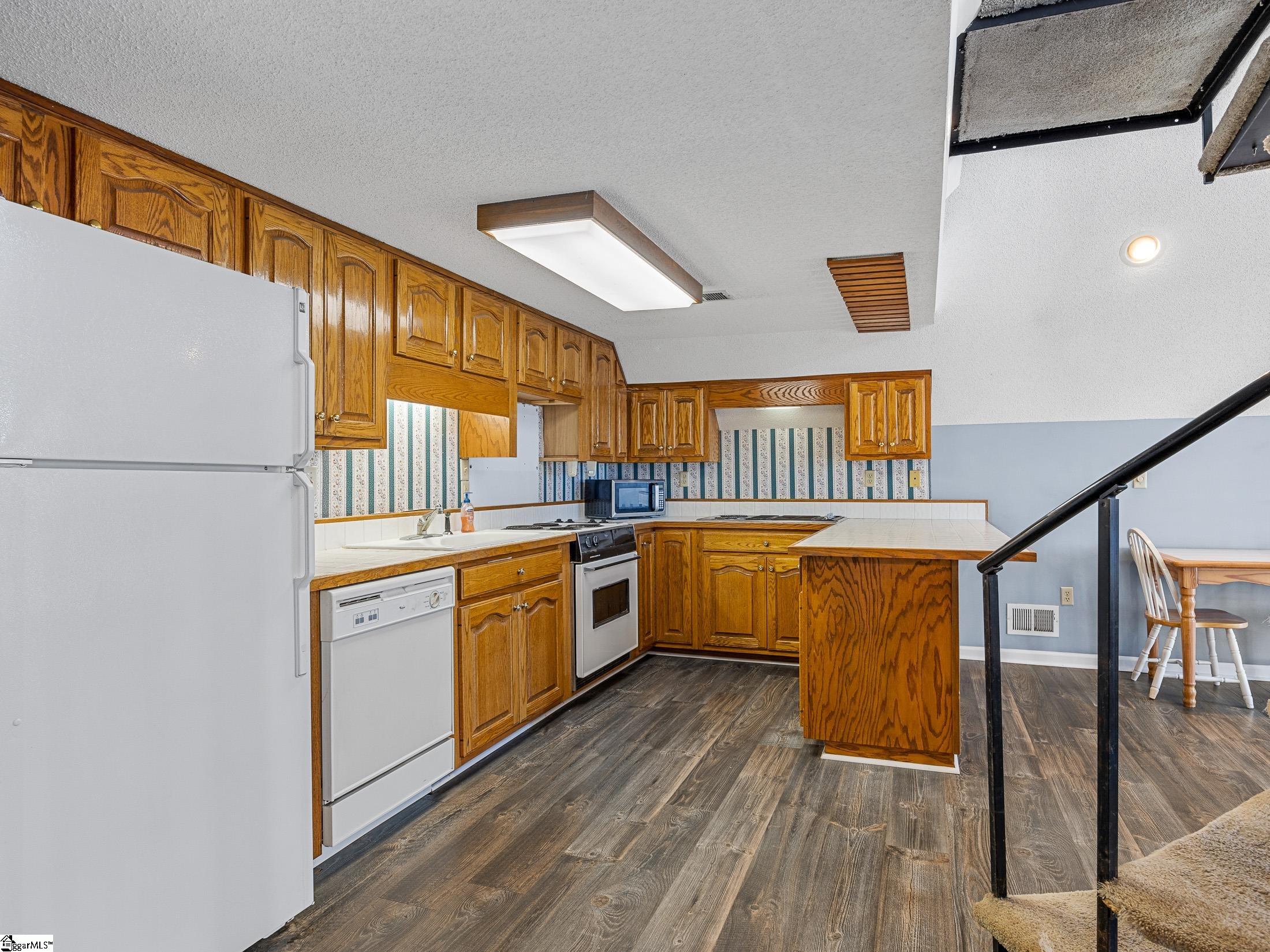 693 Sugar Ridge Road Inman, SC 29349 - Photo 11 of 28