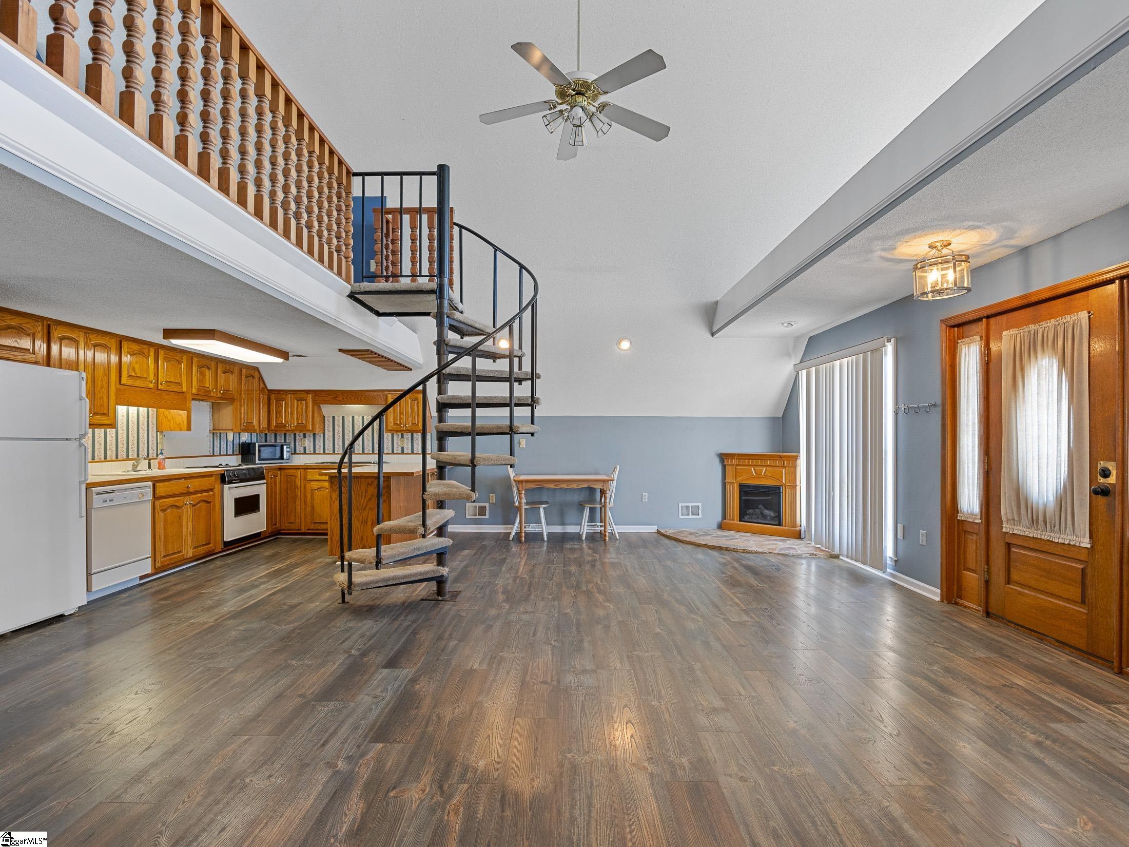 693 Sugar Ridge Road Inman, SC 29349 - Photo 5 of 28