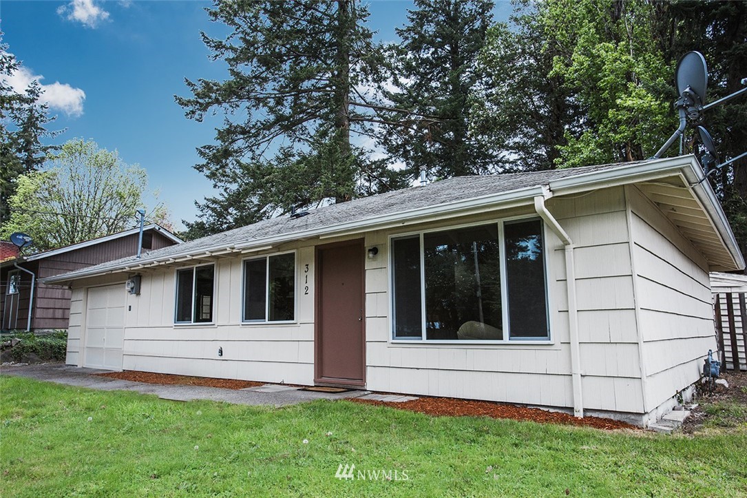 312 Union Avenue Southeast Renton, WA 98059 - Photo 2 of 16