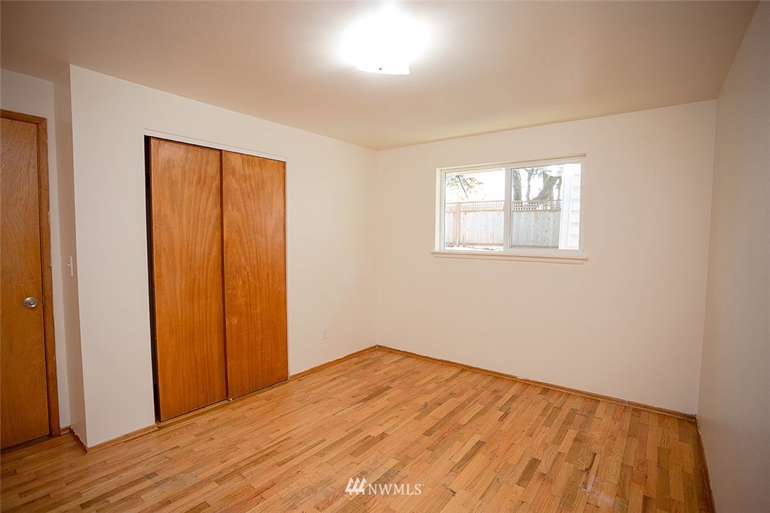 312 Union Avenue Southeast Renton, WA 98059 - Photo 12 of 16