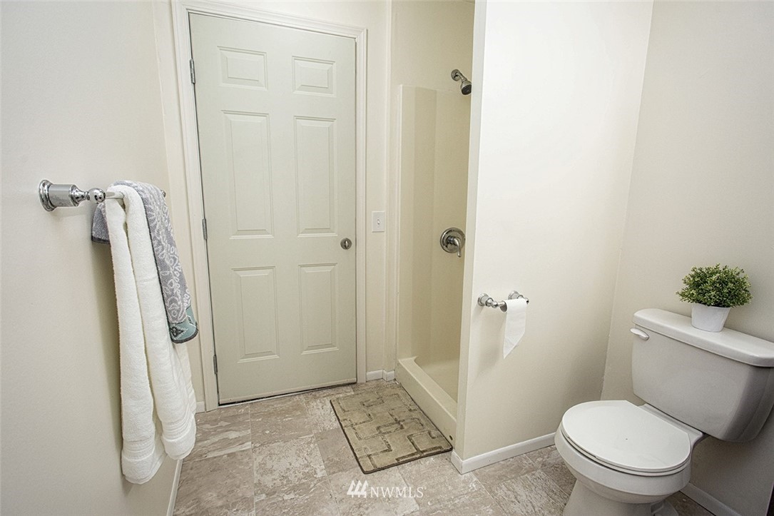 312 Union Avenue Southeast Renton, WA 98059 - Photo 14 of 16
