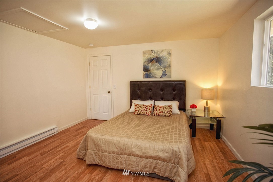 312 Union Avenue Southeast Renton, WA 98059 - Photo 9 of 16