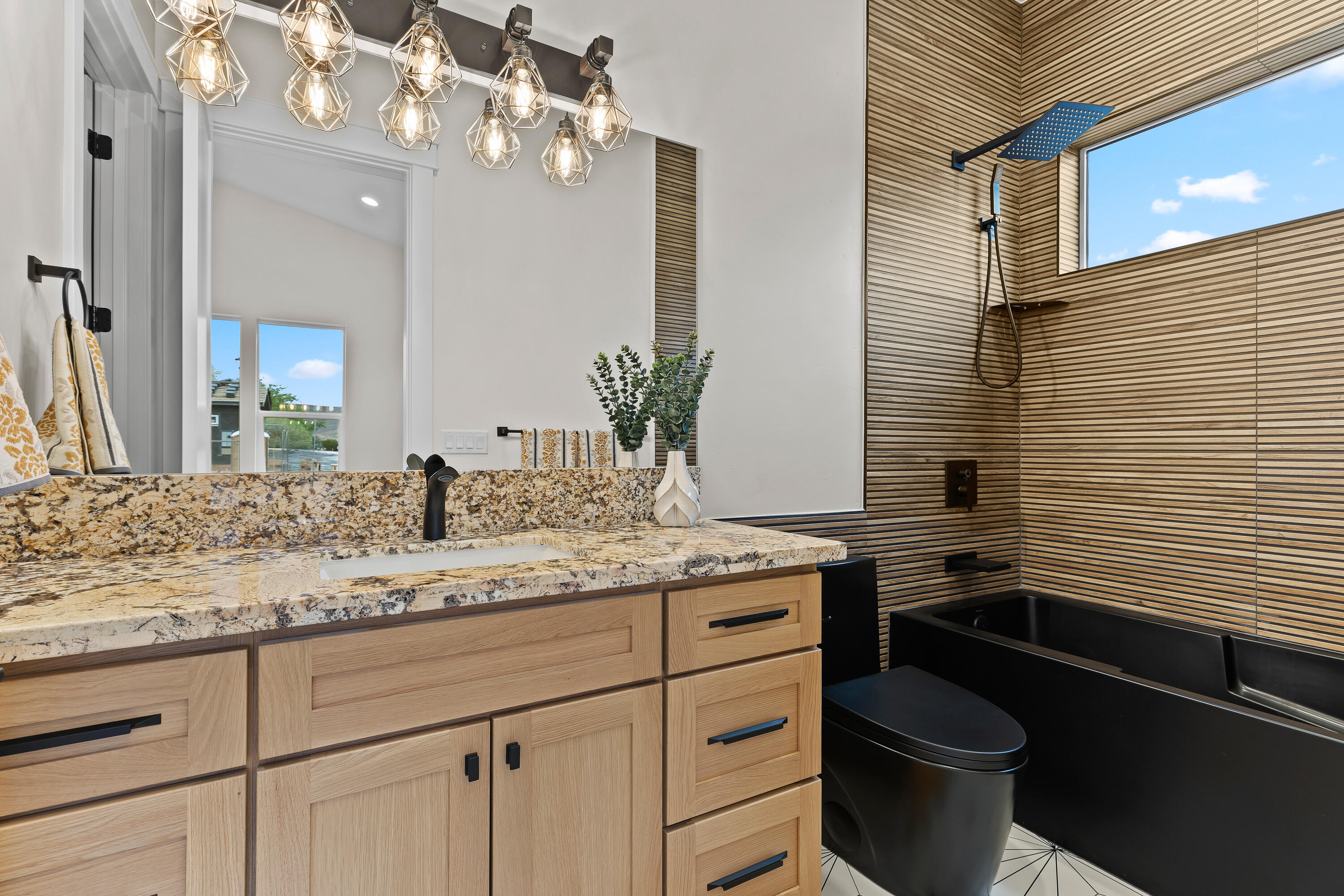 1108 Florence Circle Hurricane, UT 84737 - Photo 21 of 54 1108_N_FlorenceCir_MLS-15