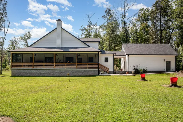 $839,900 | 8129 Hollow Springs Road, Bradyville, TN 37026