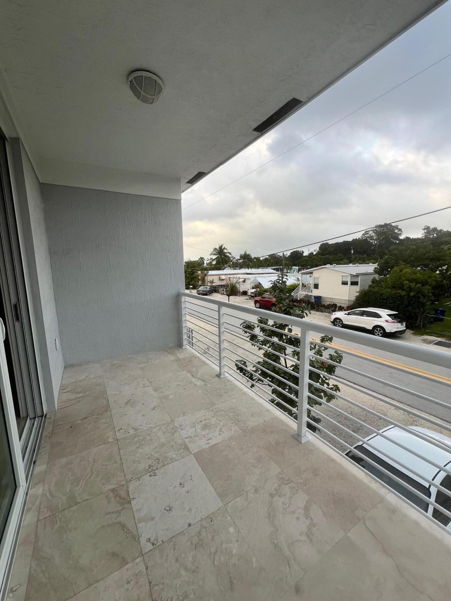 4 Pelican Road Key Largo, FL 33037 - Photo 12 of 15