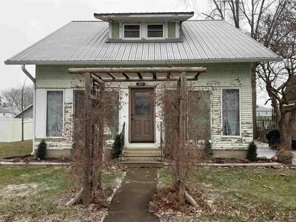 $210,000 | 417 Center Street, Berne, IN 46711