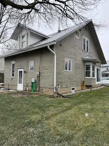 $210,000 | 417 Center Street, Berne, IN 46711