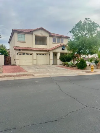 $2,450 | 10502 West Edgemont Drive, Avondale, AZ 85392