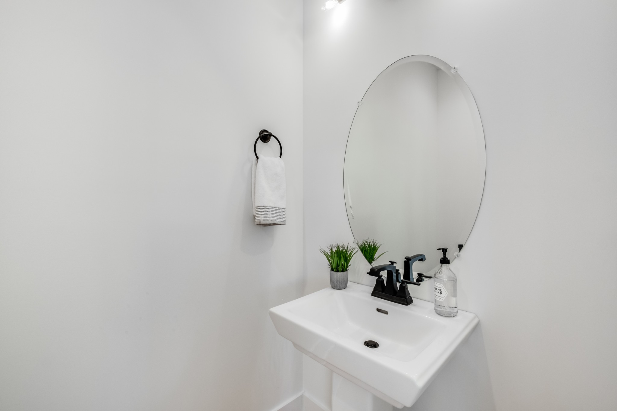 107 Demoss Road, Unit 4 Nashville, TN 37209 - Photo 24 of 40 Gallery Image 24