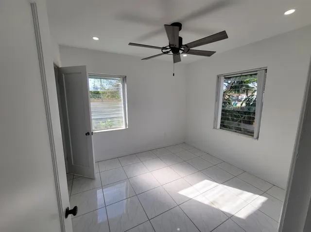 $3,250 | 2980 Southwest 68th Avenue, Miami, FL 33155