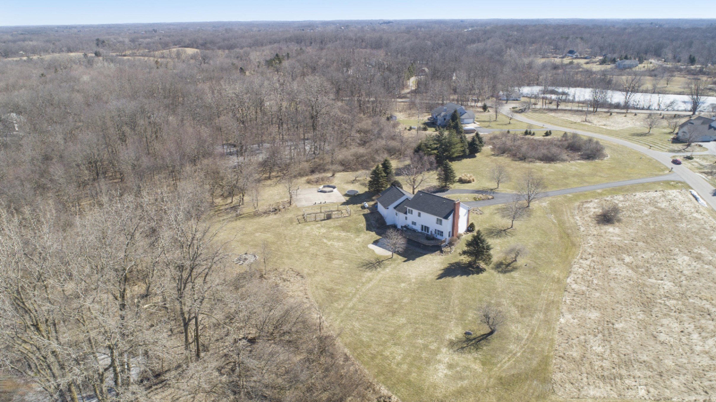 7849 Hawkview Court Ada, MI 49301 - Photo 51 of 55 DJI_0135