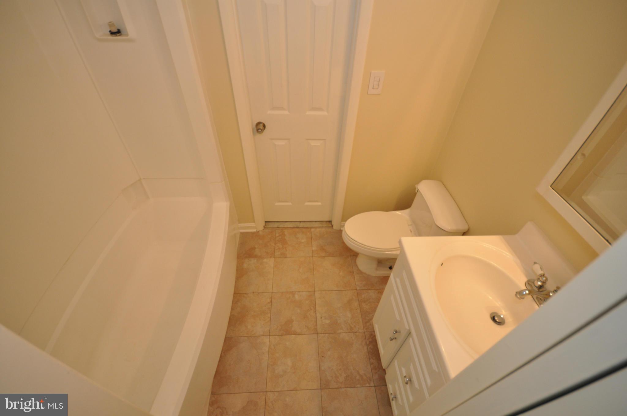 18314 Sharon Road Triangle, VA 22172 - Photo 21 of 30 a bathroom with a sink and toilet