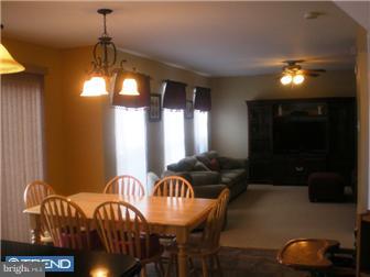 404 Winding Stream Road Spring City, PA 19475 - Photo 3 of 9