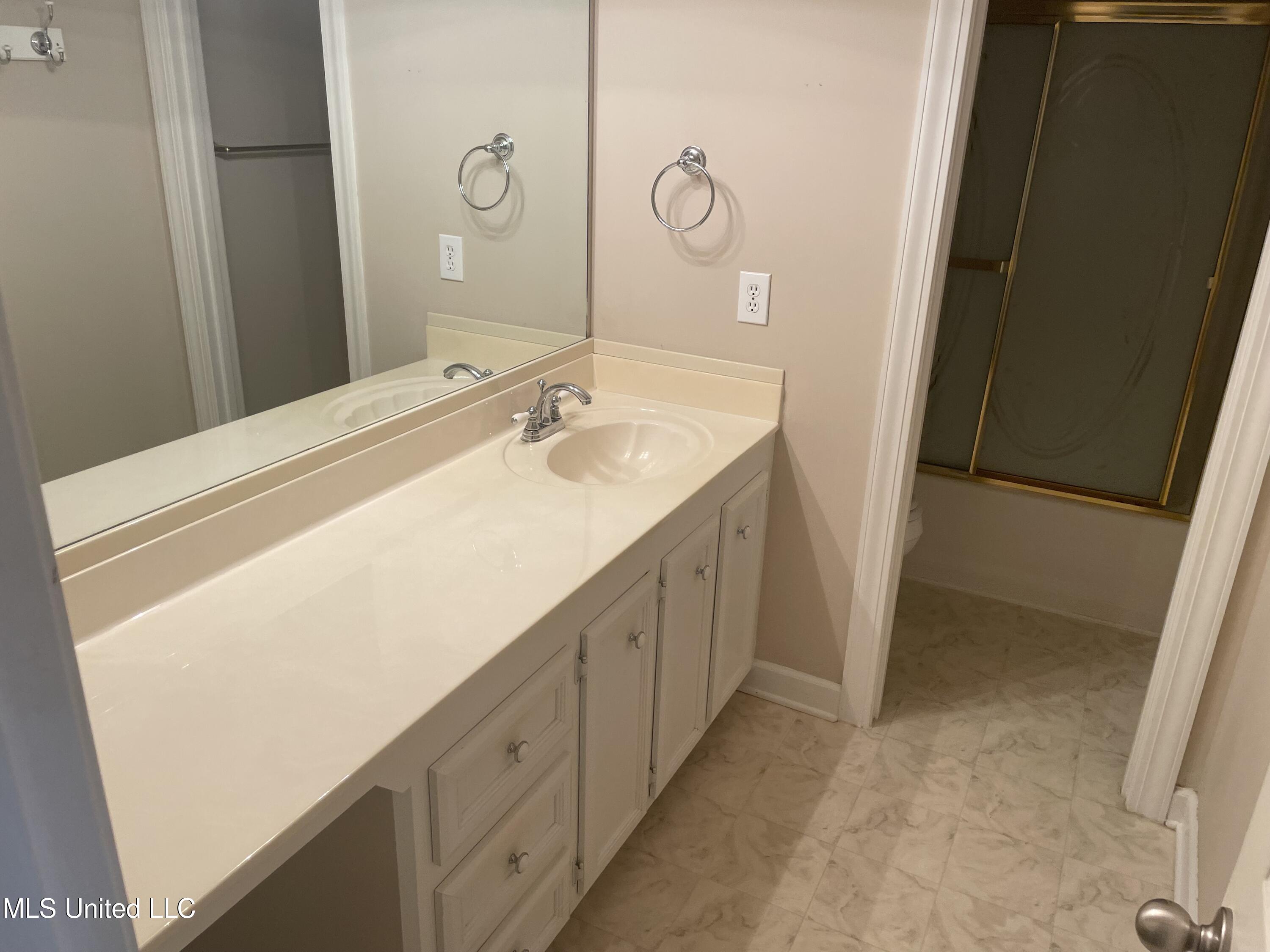 329 Arlington Circle Ridgeland, MS 39157 - Photo 22 of 24 IMG_1676