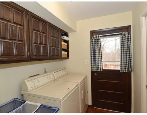 17351 Post Tavern Road Granger, IN 46530 - Photo 17 of 23 Gallery Image 17