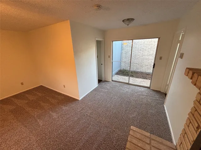 $2,100 | 12614 Campos Drive, Houston, TX 77065