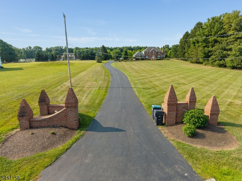 549 Oak Grove Road Frenchtown, NJ 08825 - Photo 6 of 37 Gallery Image 6