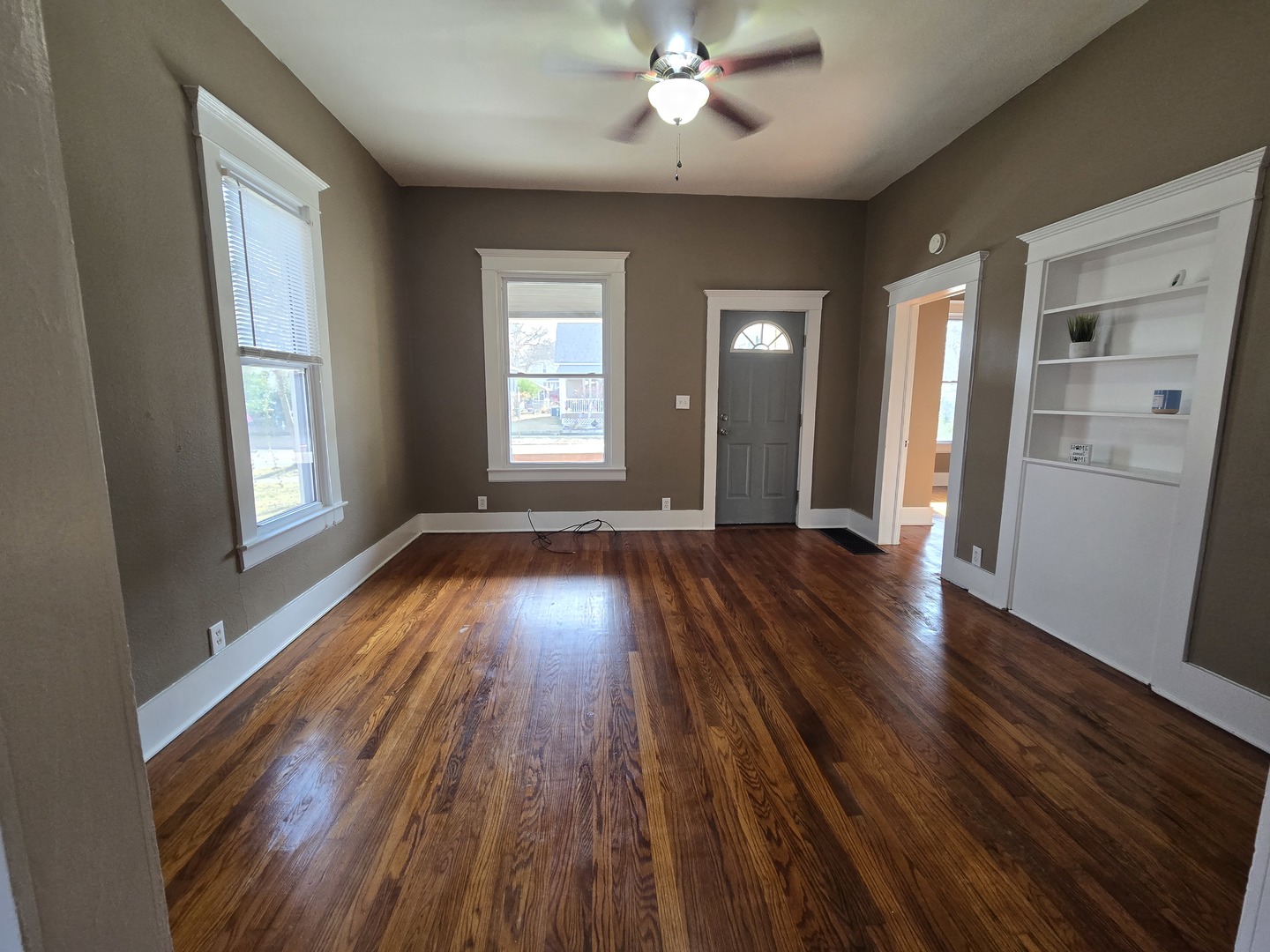 1912 Edith Street Murphysboro, IL 62966 - Photo 3 of 21