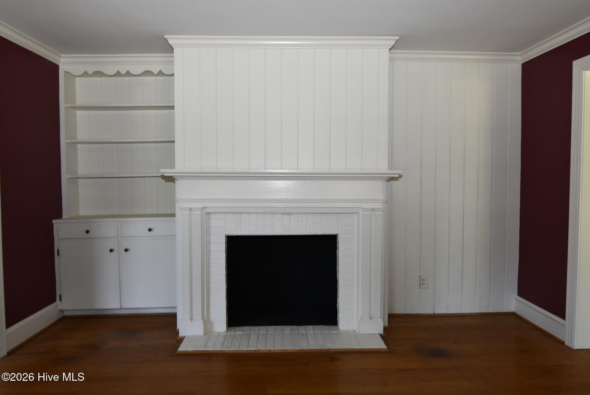 111 Fairlane Road Greenville, NC 27834 - Photo 4 of 27 Fire Place in Living Room