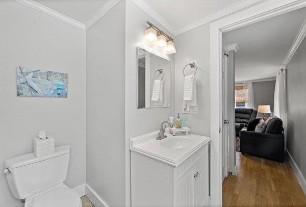 881 State Road Plymouth, MA 02360 - Photo 11 of 26 Gallery Image 11
