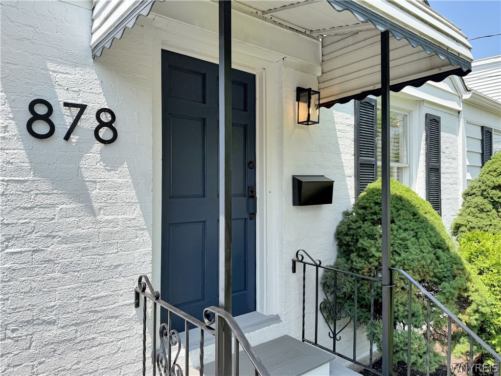 878 Beach Road Cheektowaga, NY 14225 - Photo 11 of 34 Exterior Front Door