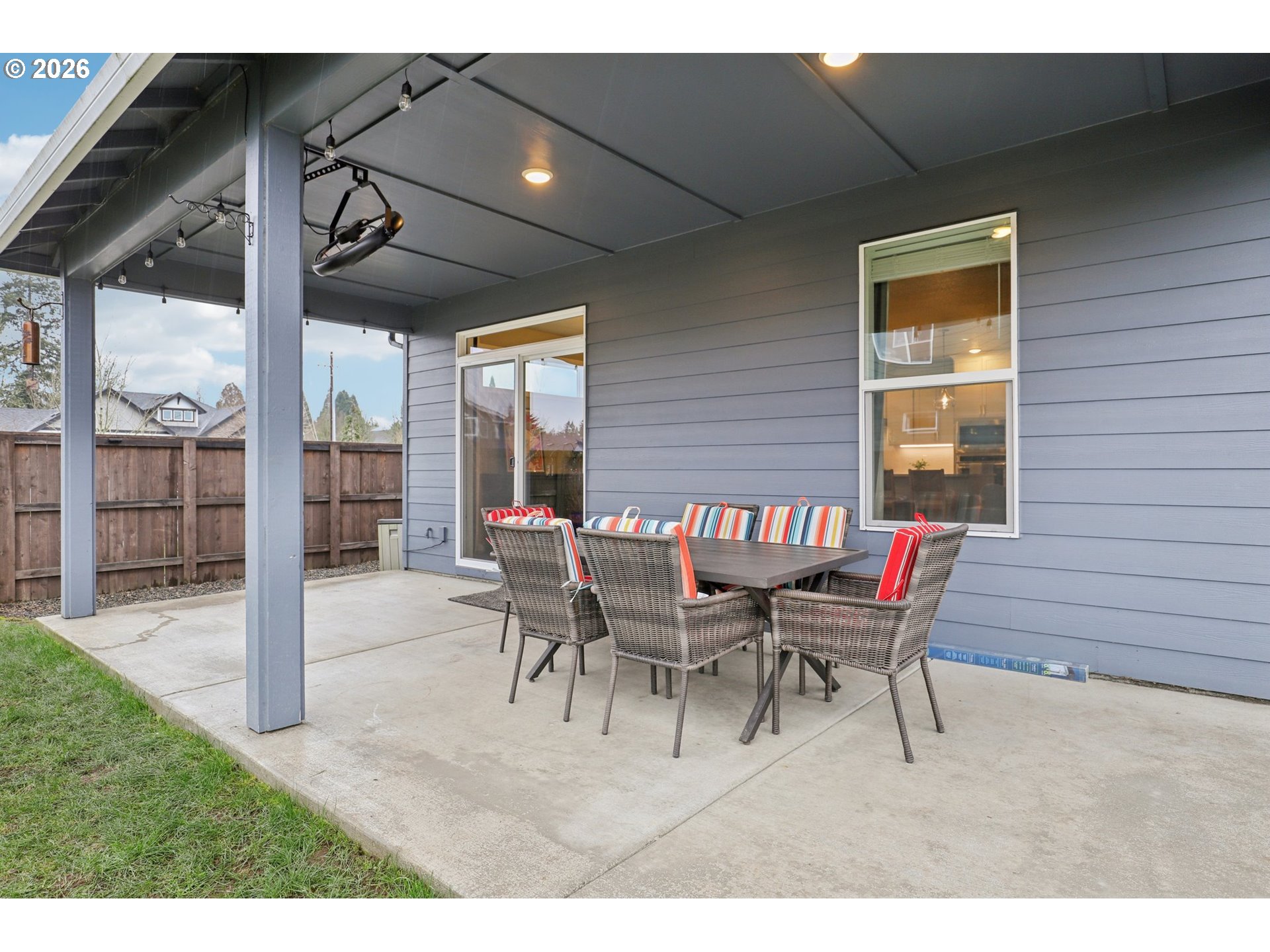 604 Northwest 25th Way Battle Ground, WA 98604 - Photo 29 of 33 a view of a patio with a table and chairs