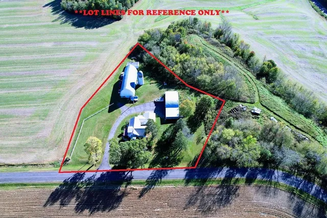 $289,000 | E4590 1390th Avenue, Ridgeland, WI 54763