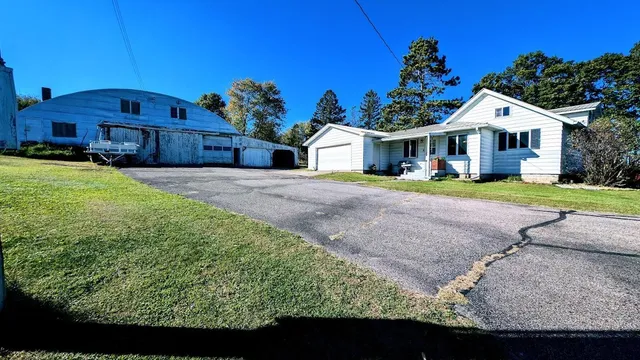 $289,000 | E4590 1390th Avenue, Ridgeland, WI 54763