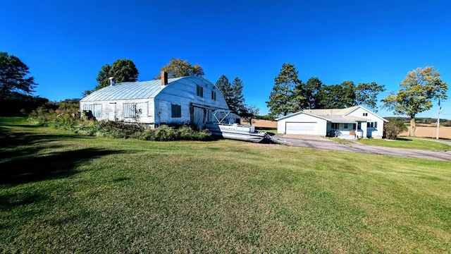 $289,000 | E4590 1390th Avenue, Ridgeland, WI 54763