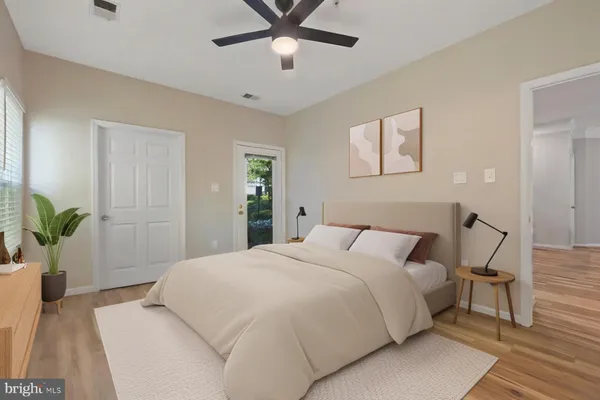 $493,000 | 6551 Grange Lane, Unit 202, Alexandria, VA 22315