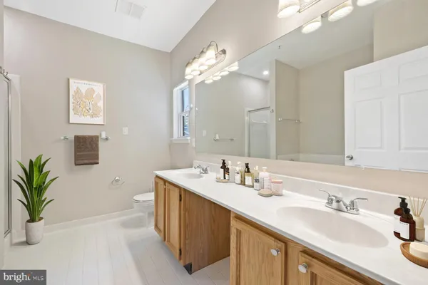 $493,000 | 6551 Grange Lane, Unit 202, Alexandria, VA 22315