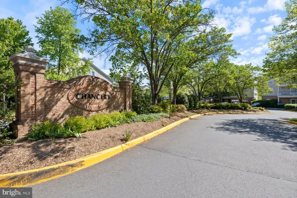 $493,000 | 6551 Grange Lane, Unit 202, Alexandria, VA 22315