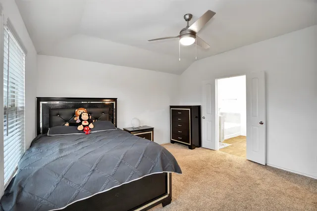 a workspace room with a table and chair