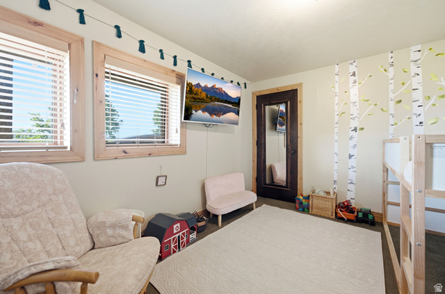 335 Bern Way Midway, UT 84049 - Photo 68 of 88 Cream-painted room with two windows featuring wood-finish trim and white blinds