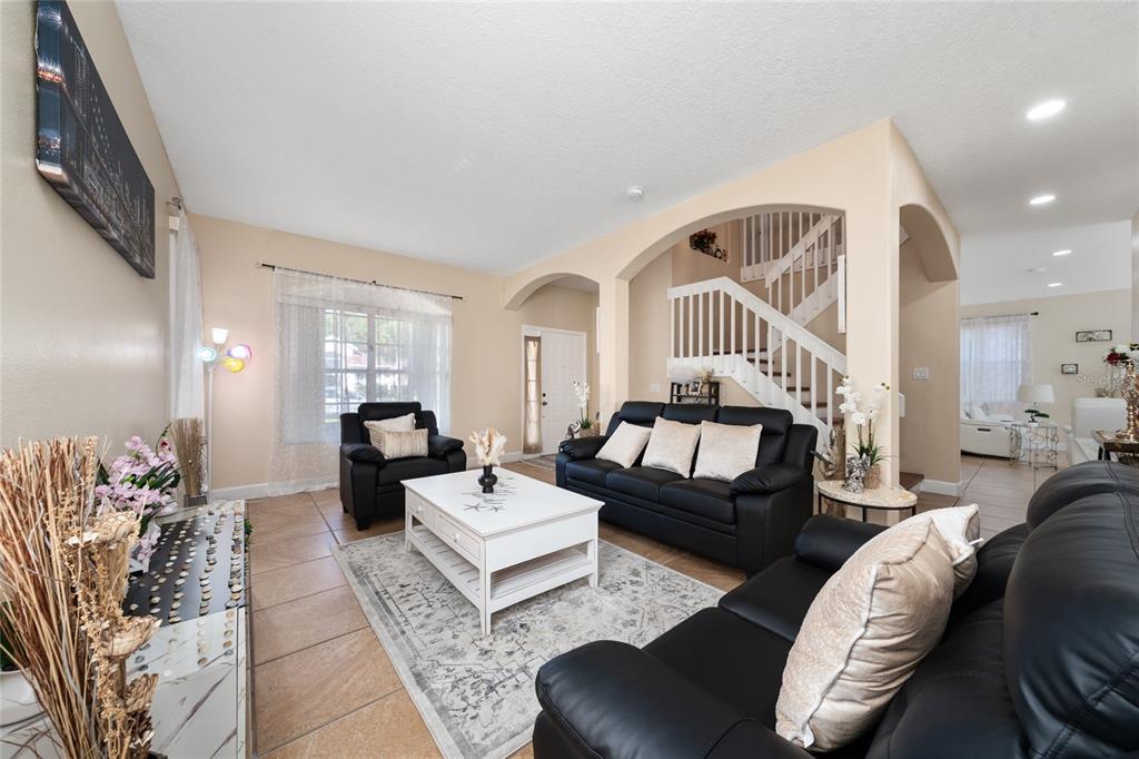 1709 Bridgeview Circle Orlando, FL 32824 - Photo 12 of 45