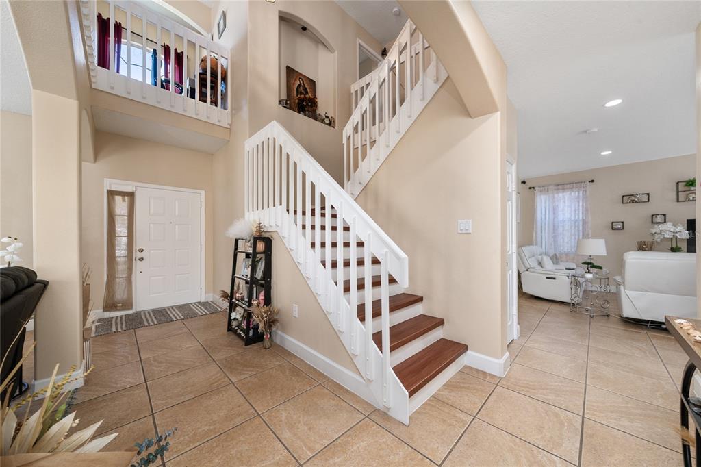 1709 Bridgeview Circle Orlando, FL 32824 - Photo 10 of 45
