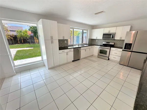 $3,995 | 9574 Northwest 19th Place, Sunrise, FL 33322