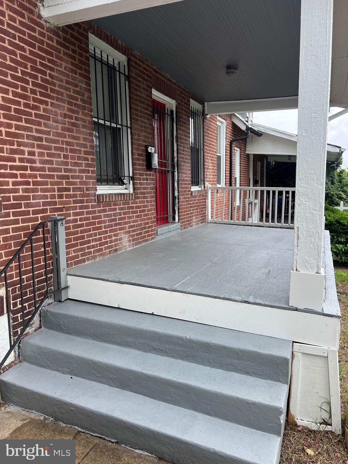 2910 Poplar Terrace Baltimore, MD 21216 - Photo 2 of 14 a view of wooden door