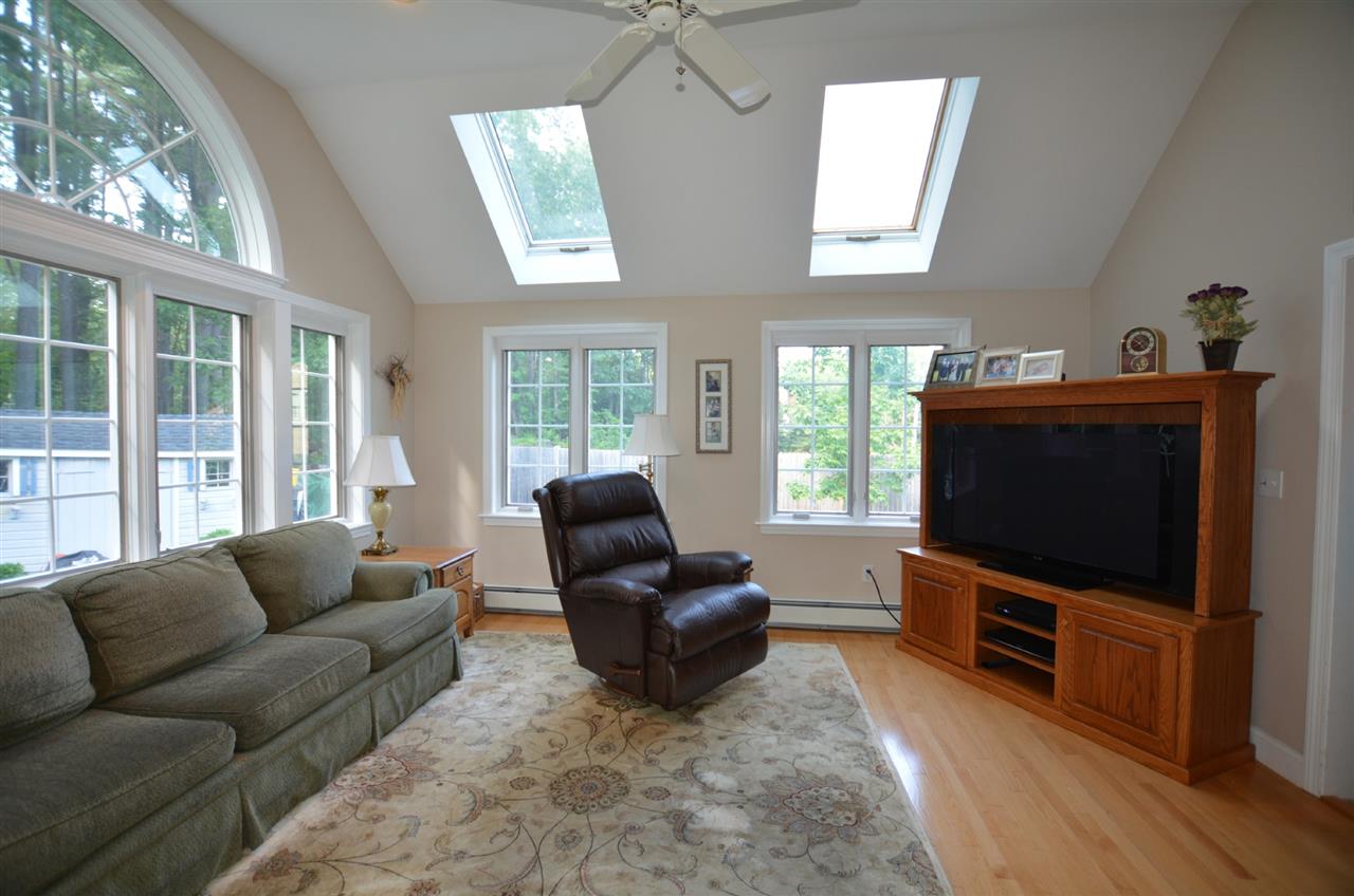 116 Warner Hill Road Derry, NH 03038 - Photo 8 of 22