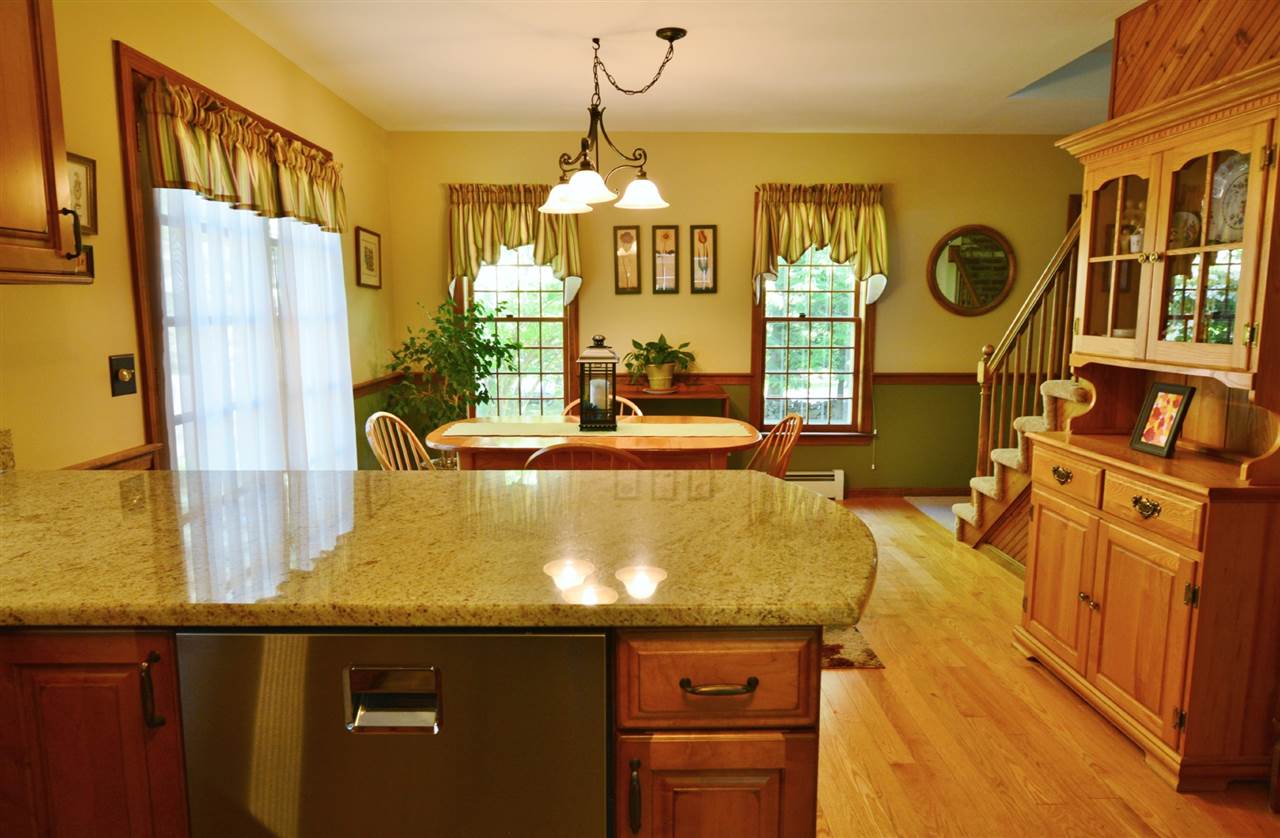 116 Warner Hill Road Derry, NH 03038 - Photo 10 of 22