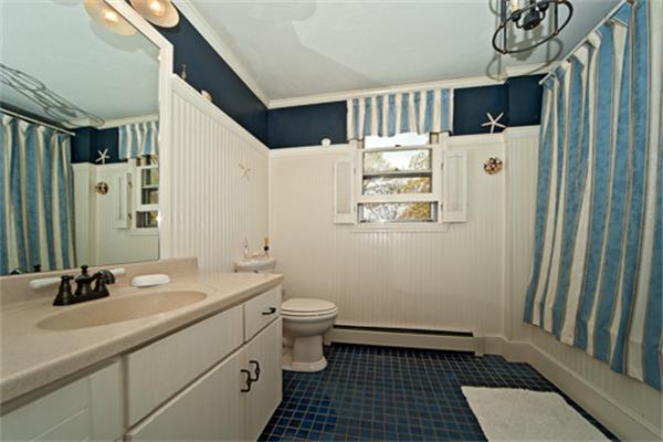 5 McGrath Road Bourne, MA 02562 - Photo 14 of 19