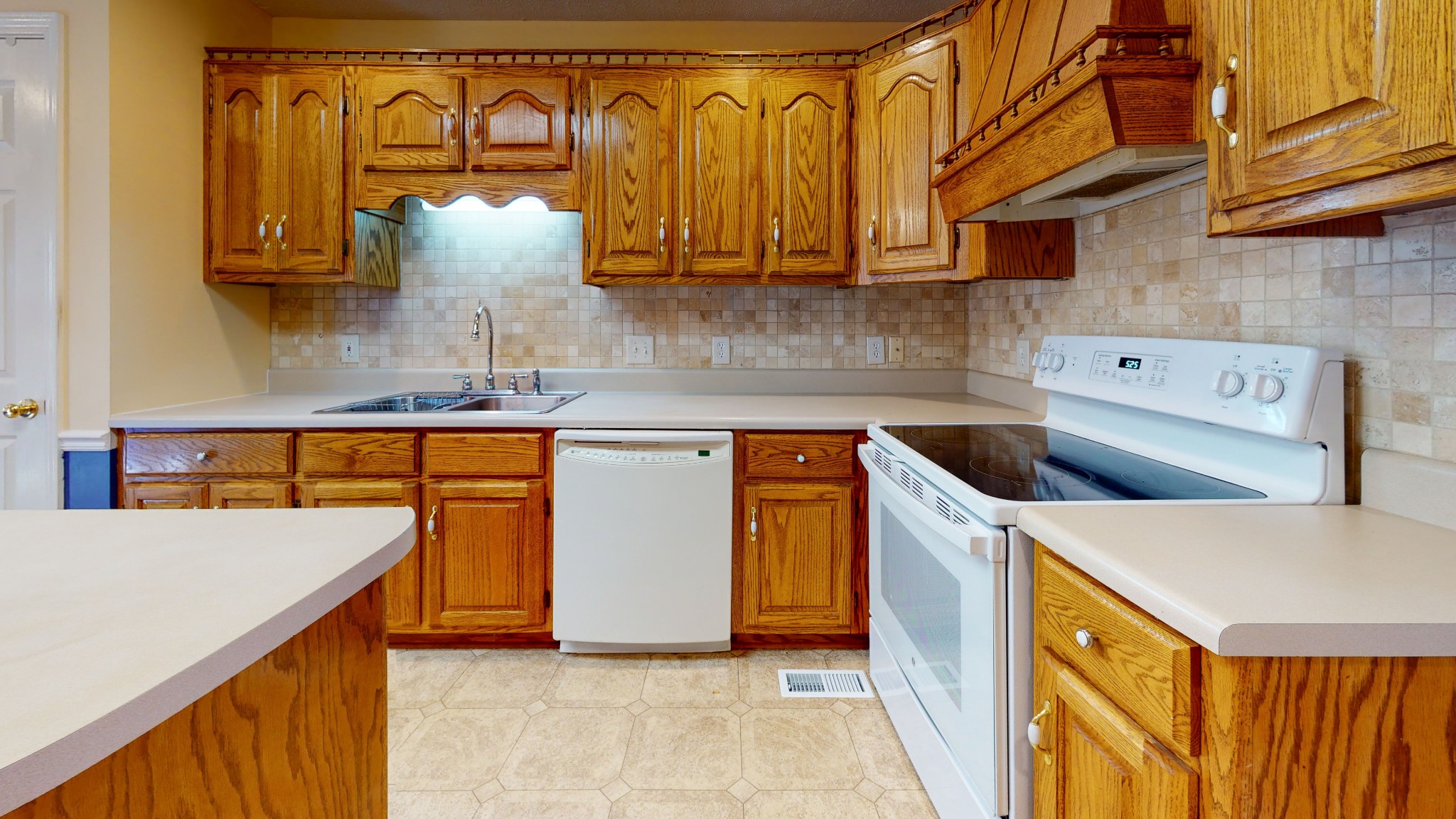 89 Logan Chapel Road Hillsboro, TN 37342 - Photo 5 of 31 Gallery Image 5