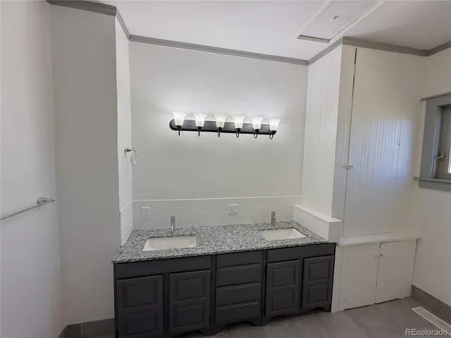 $365,000 | 718 Indiana Avenue, Limon, CO 80828