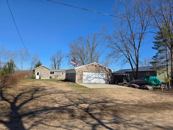 $265,000 | 1471 East Beechwood Lane, White Cloud, MI 49349
