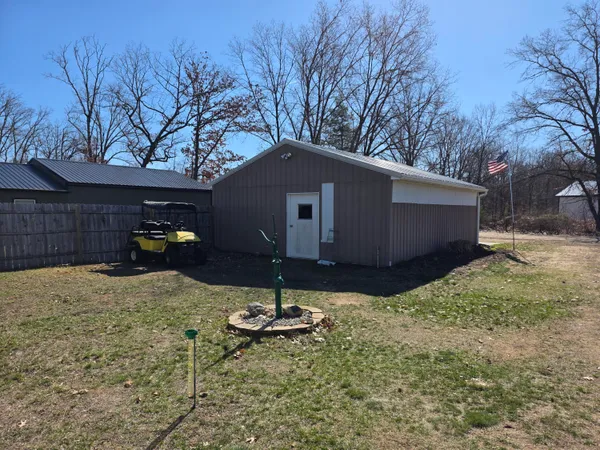 $265,000 | 1471 East Beechwood Lane, White Cloud, MI 49349