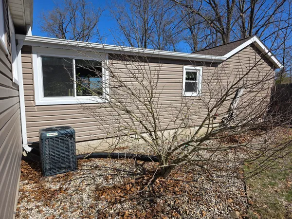 $265,000 | 1471 East Beechwood Lane, White Cloud, MI 49349