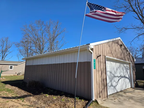 $265,000 | 1471 East Beechwood Lane, White Cloud, MI 49349