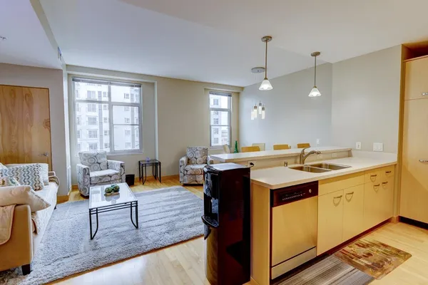 $429,900 | 309 West Washington Avenue, Unit 606, Madison, WI 53703